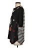 Onque Black 3/4 Sleeve T-Shirt Size S - photo 5
