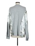 How Very Loved Camo Gray Pullover Sweater Size M - photo 2