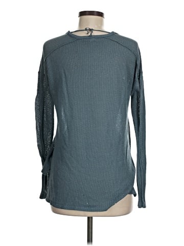 Bethany Mota for Aeropostale Long Sleeve Top (view 2)