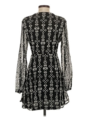 En Creme Casual Dress (view 2)