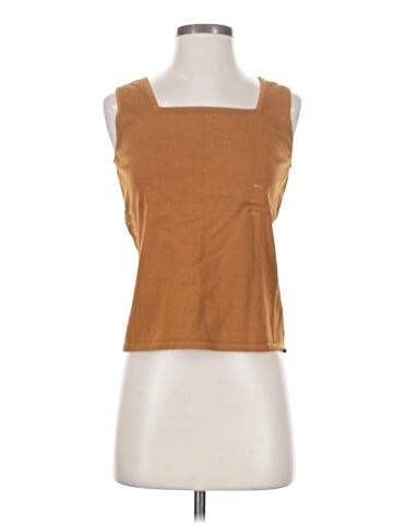 Carlisle Sleeveless Top (view 1)