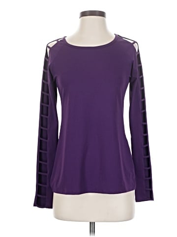 Fabletics Long Sleeve T-Shirt (view 1)