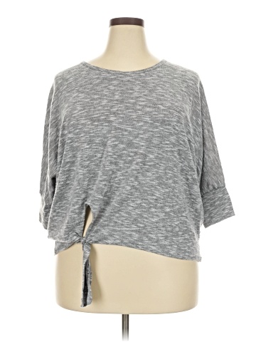 Rouge 3/4 Sleeve Top (view 1)