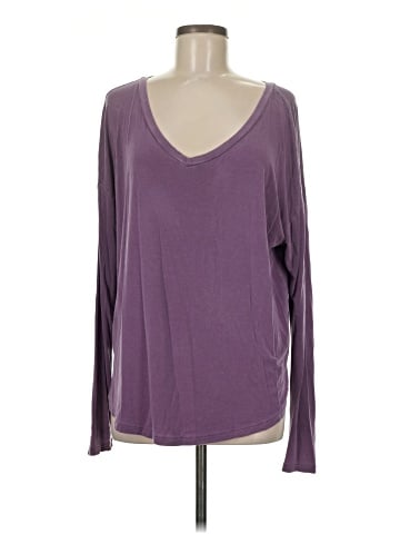 Mossimo Supply Co. Long Sleeve T-Shirt (view 1)