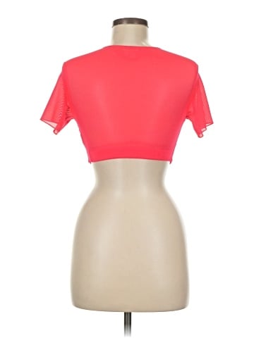 Yitty Short Sleeve T-Shirt (view 2)