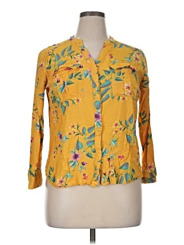 a.n.a. A New Approach 3/4 Sleeve Button-Down Shirt (view 1)