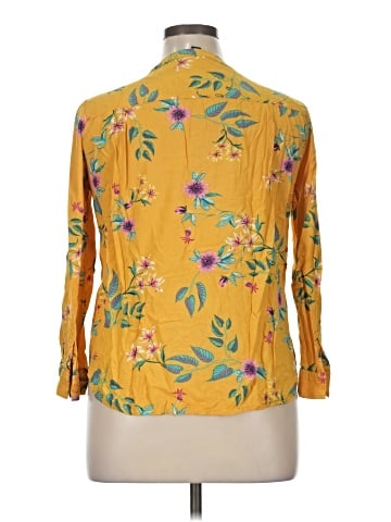 a.n.a. A New Approach 3/4 Sleeve Button-Down Shirt (view 2)
