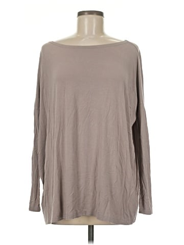 Piko Long Sleeve T-Shirt (view 1)