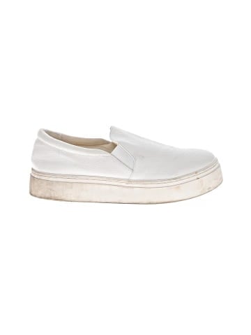 Lane Bryant Flats (view 1)