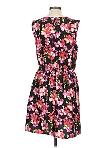 Jolie Casual Dress (view 2)