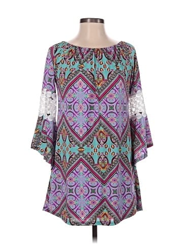 Win Win Casual Dress (view 1)