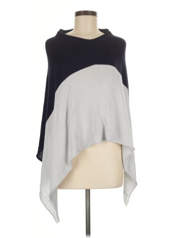 Shihreen Poncho (view 1)