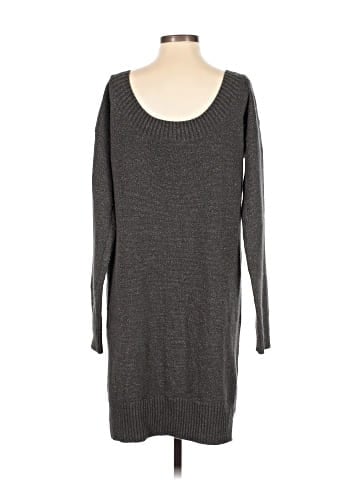 Gap Pullover Sweater (view 2)