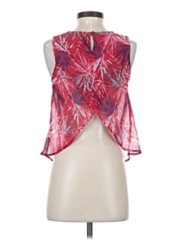 Delia's Sleeveless Blouse (view 2)