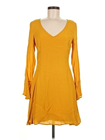 Old Navy Casual Dress (view 1)
