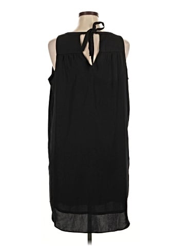 Old Navy Casual Dress (view 2)