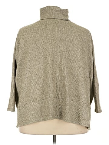 Hudson Gray Poncho (view 2)