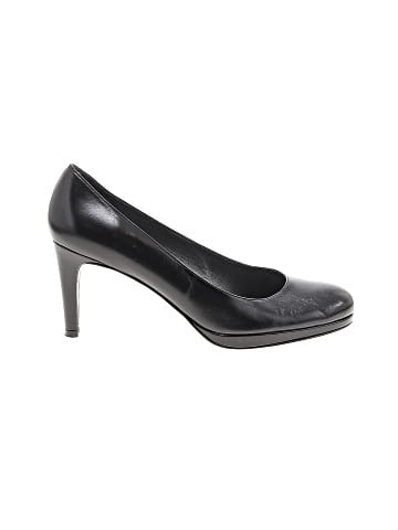 Stuart Weitzman Heels (view 1)