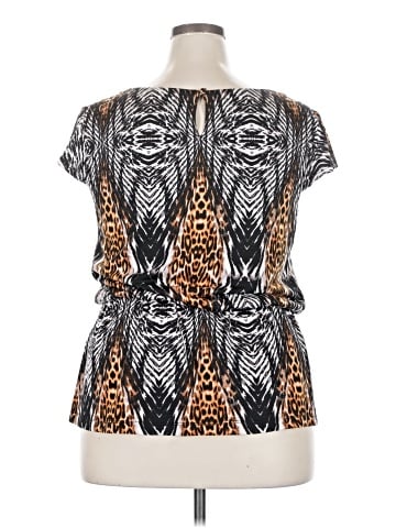 R&K Originals Short Sleeve Blouse (view 2)