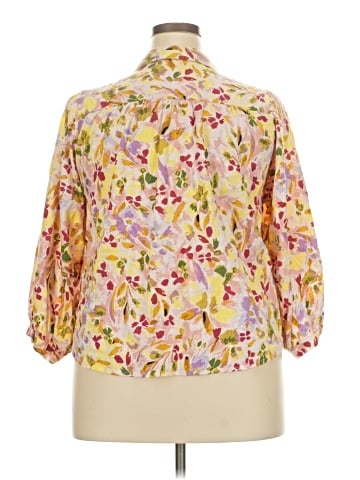 LC Lauren Conrad 3/4 Sleeve Button-Down Shirt (view 2)