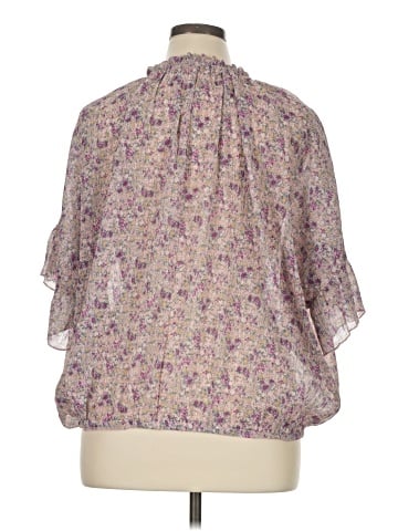 Hailey & Co. 3/4 Sleeve Blouse (view 2)