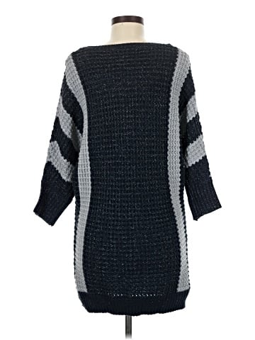 Romeo & Juliet Couture Pullover Sweater (view 2)