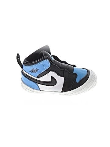Air Jordan 1 Crib Bootie 'UNC Toe' Sneakers (view 1)