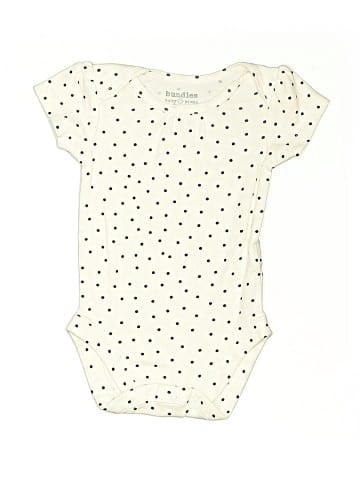 Bundles Short Sleeve Onesie (view 1)