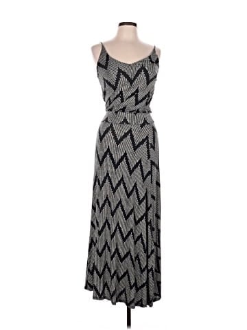 Veronica M. Casual Dress (view 1)