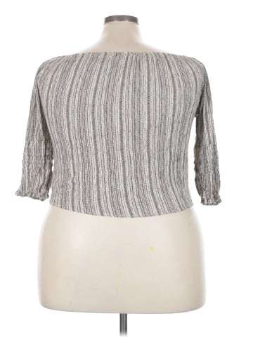 Blush 3/4 Sleeve Top (view 2)
