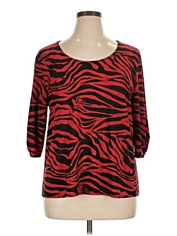 Star Vixen 3/4 Sleeve Top (view 1)