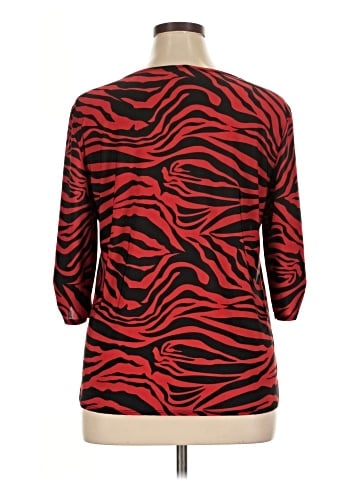 Star Vixen 3/4 Sleeve Top (view 2)