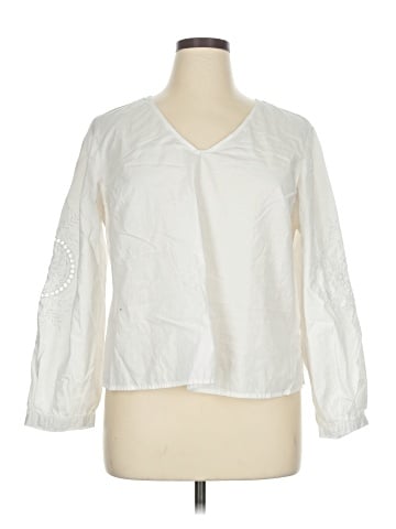 a.n.a. A New Approach Long Sleeve Blouse (view 1)