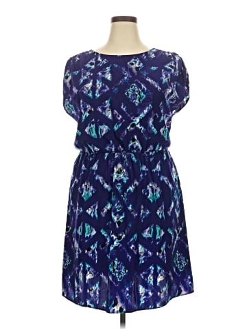 Mossimo Casual Dress (view 1)