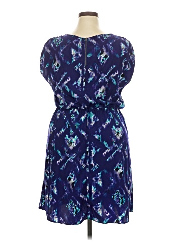 Mossimo Casual Dress (view 2)