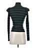 t.la Green Long Sleeve Turtleneck Size XXS - photo 2