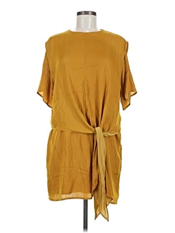 DRA Casual Dress (view 1)