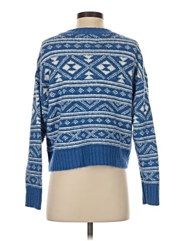 American Eagle Outfitters Pullover Sweater (view 2)