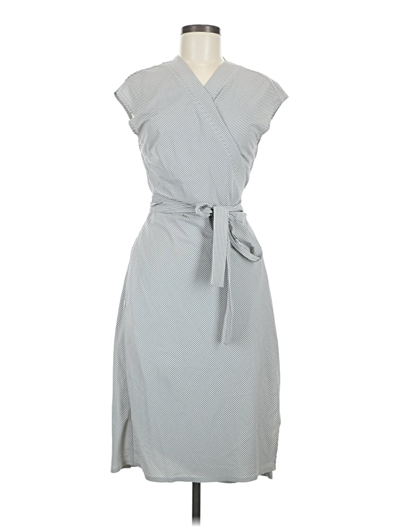 Pre-owned Athleta Kimono In Gray