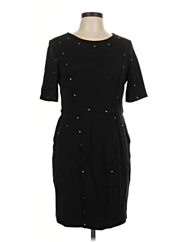 Ivy & Blu Casual Dress (view 1)