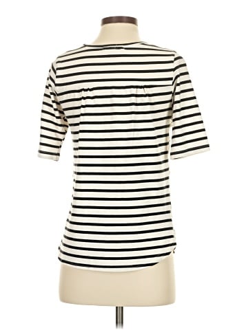 Lilis Closet Short Sleeve Top (view 2)