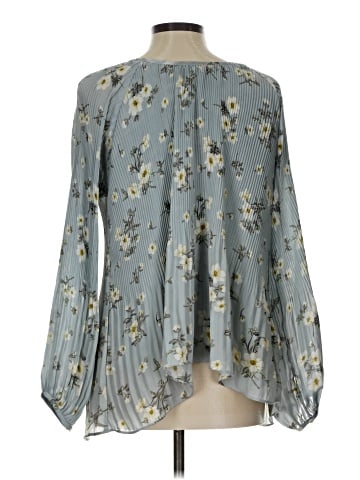 Esley 3/4 Sleeve Blouse (view 2)