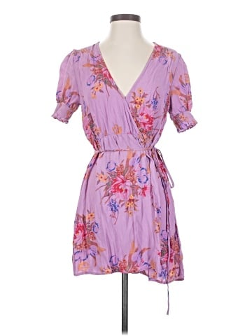 Urban Outfitters Casual Dress (view 1)
