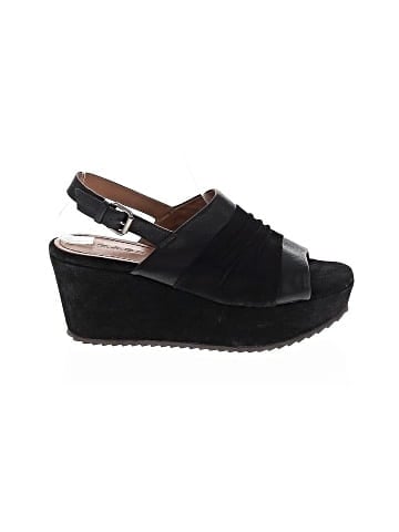 Trask Wedges (view 1)