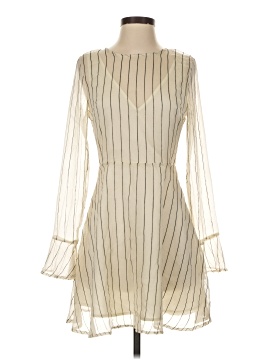 Line & Dot Casual Dress