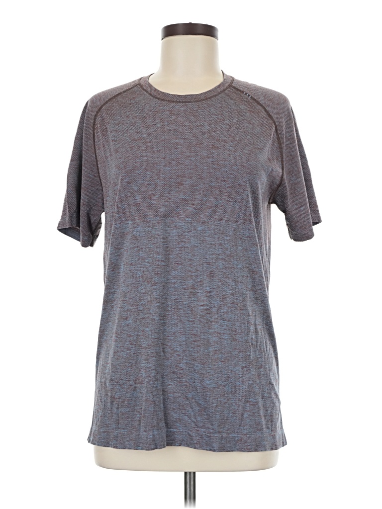 Pre-owned Lululemon Athletica Active T-shirt In Gray