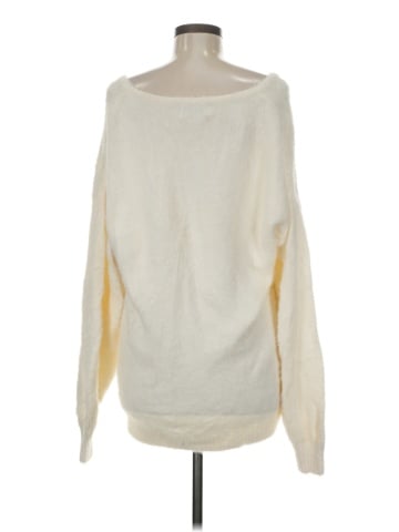 Old Navy Pullover Sweater (view 2)