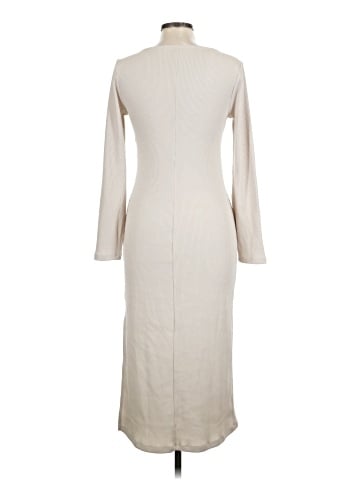 Old Navy Casual Dress (view 2)