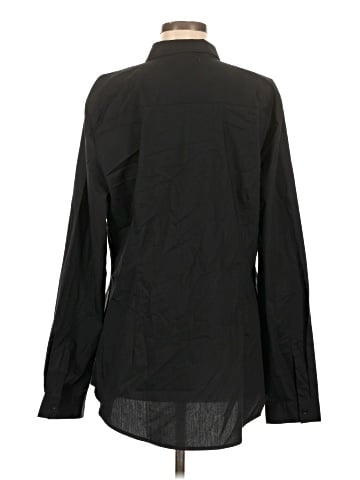 Old Navy Long Sleeve Button-Down Shirt (view 2)