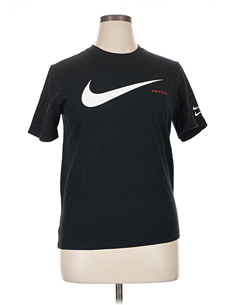 Pre-owned Nike Active T-shirt In Black